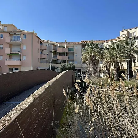 Appt 2 Pieces Avec Climatisation Et Parking, Vue Sur - Port Camargue - Fr-1-250-299 Apartmán Le Grau-du-Roi