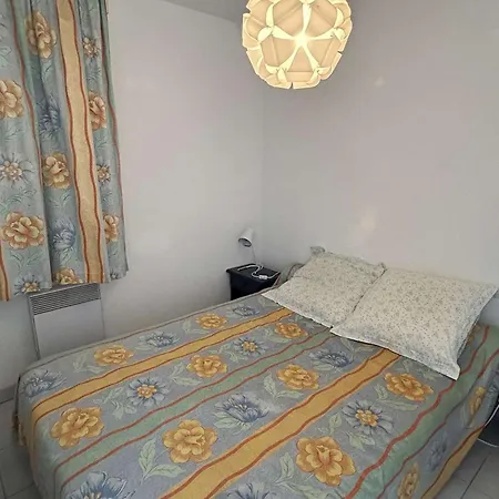 Appt 2 Pieces Avec Climatisation Et Parking, Vue Sur - Port Camargue - Fr-1-250-299 * لو غراو دو روا