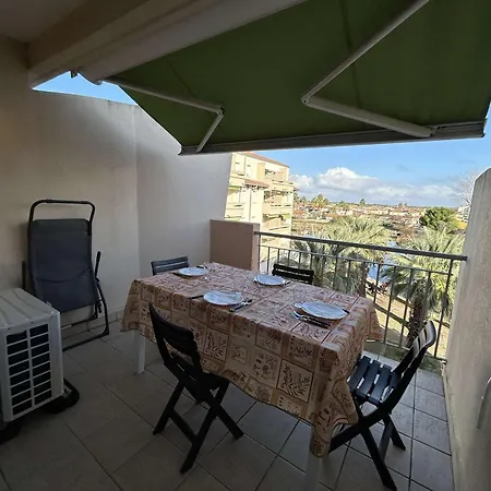 شقة Appt 2 Pieces Avec Climatisation Et Parking, Vue Sur - Port Camargue - Fr-1-250-299 لو غراو دو روا