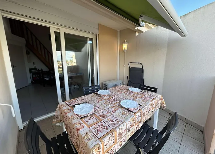 Appt 2 Pieces Avec Climatisation Et Parking, Vue Sur - Port Camargue - Fr-1-250-299 勒格罗-迪鲁瓦